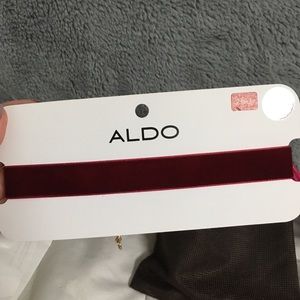 BRAND NEW Aldo maroon velvet choker
